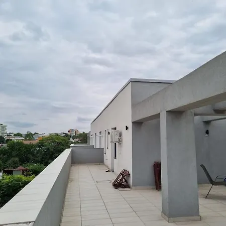 Happy Residence Craiova Extérieur photo